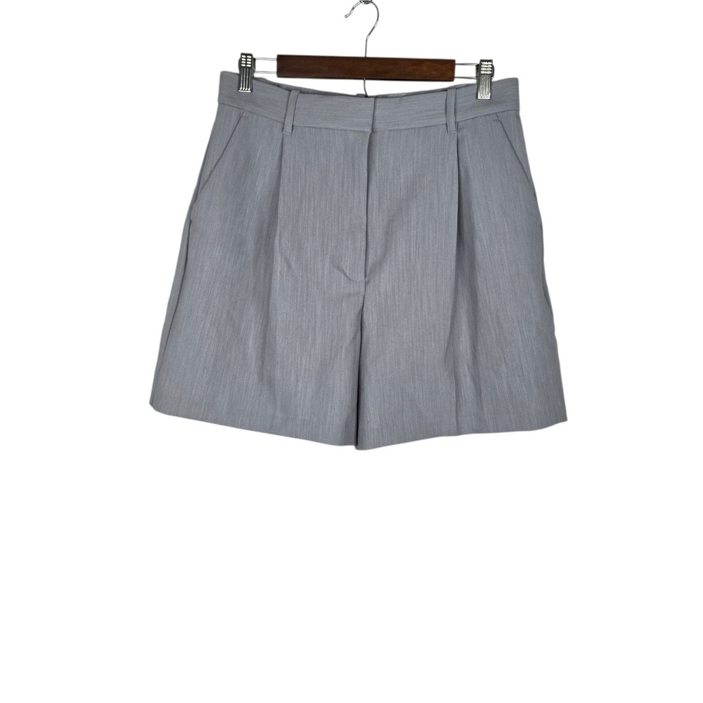 Abercrombie & Fitch Sloane Tailored Shorts Womens M Gray Pleated High Rise Chic